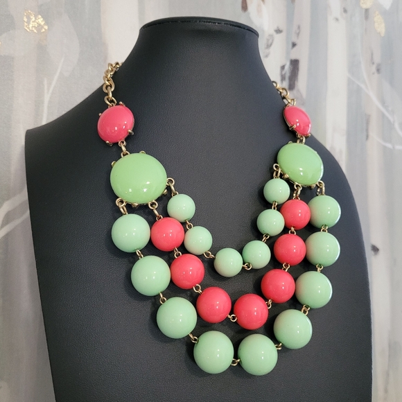 Summer Melon Tones Beaded Adjustable Gold-tone Necklace By Occasionally Made - Picture 4 of 12